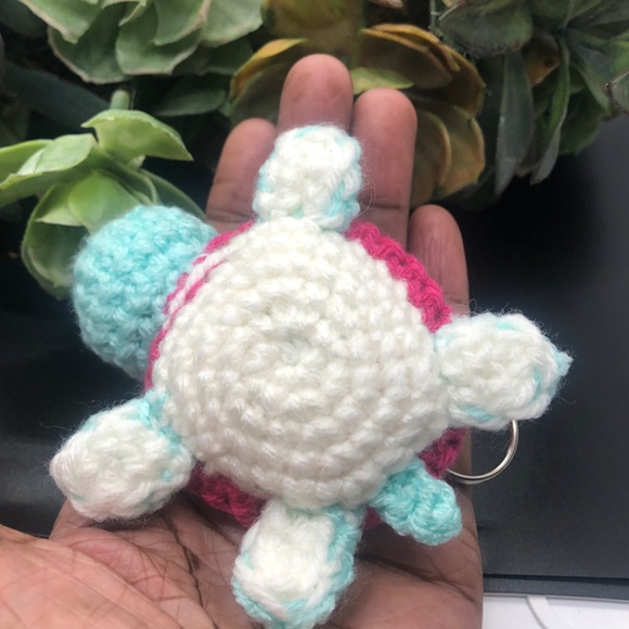 Hand Crochet  Sea Turtle  Amigurumi Keychain Bag Accessories - Picture 9 of 16